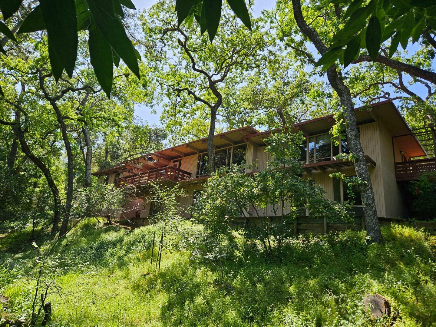 Property Photo: 16310 Oakhurst Drive CA 95030