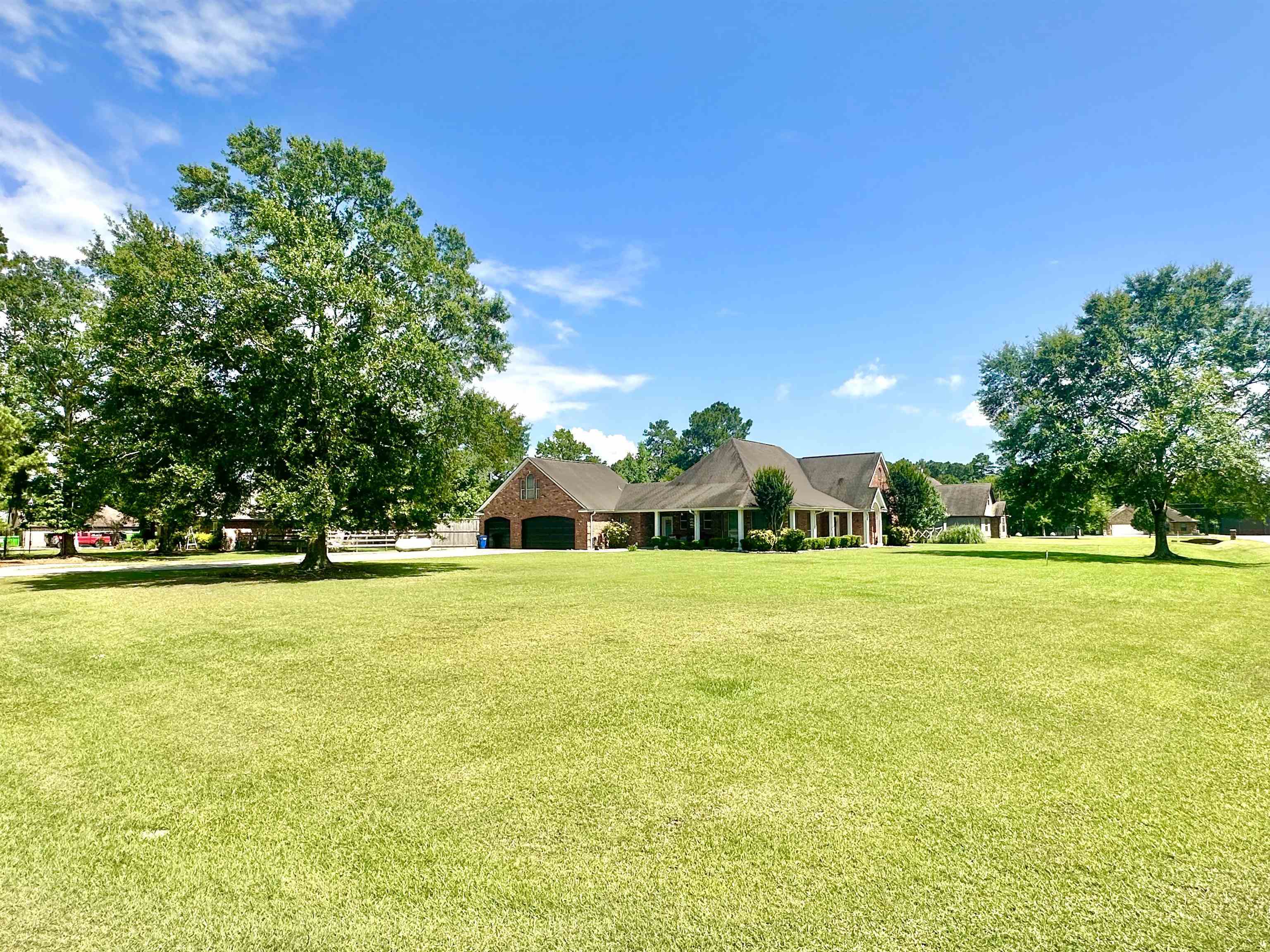 Property Photo: 9655 Grapevine Dr. TX 77630
