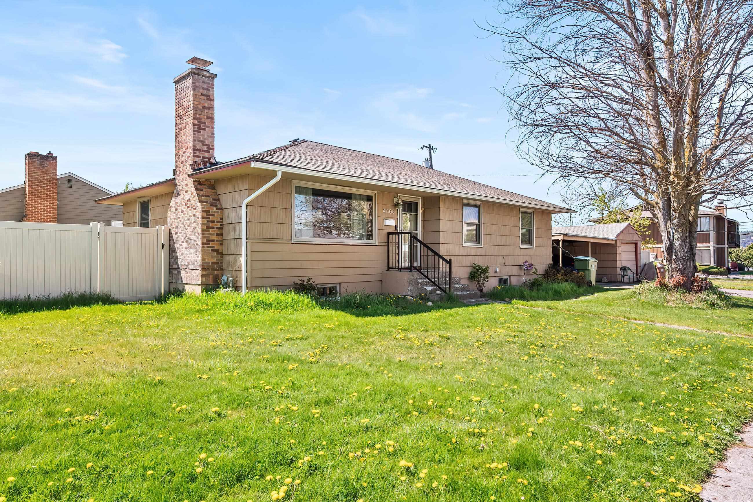 Property Photo: 4305 W Wellesley Ave WA 99205