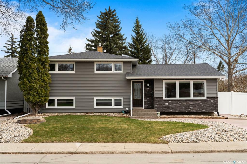 Property Photo: 9 Probe Street SK S4R 4V2