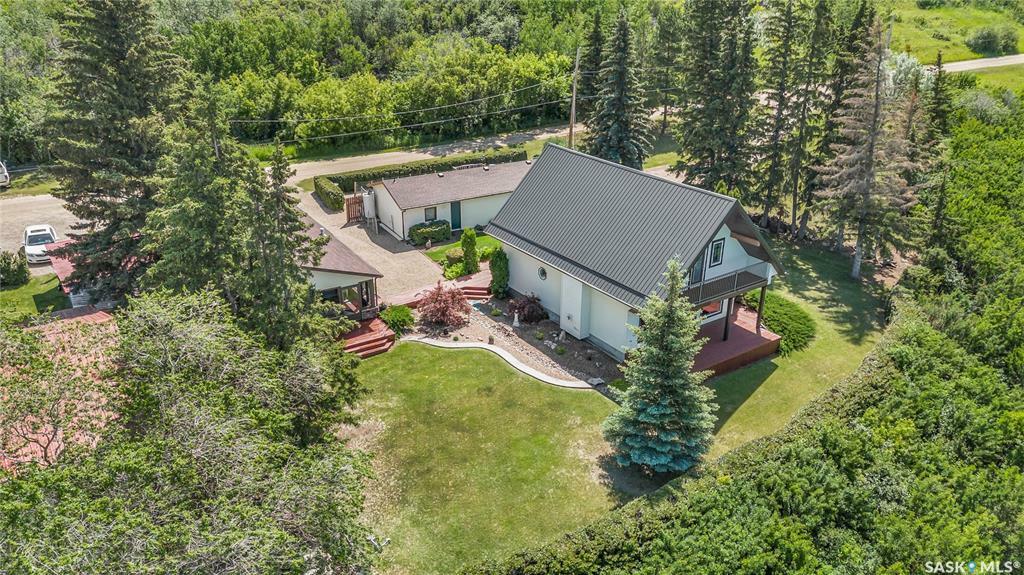 Property Photo: 8612 Archdekin Drive SK S0M 0L0