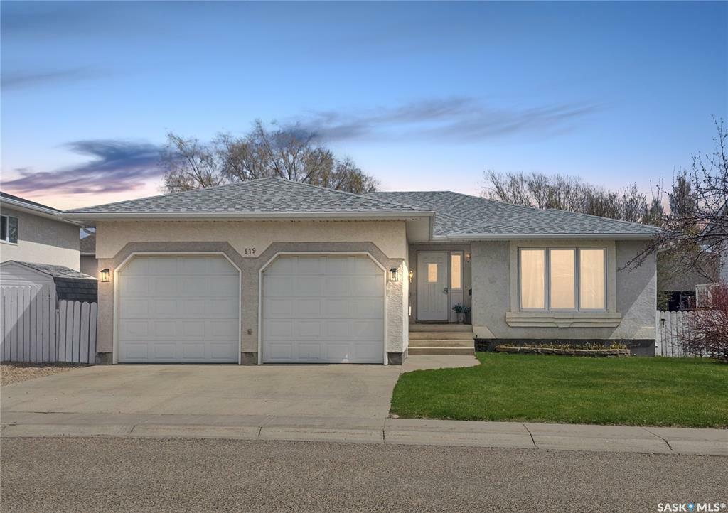 Property Photo: 519 Palliser Drive SK S9H 5C5