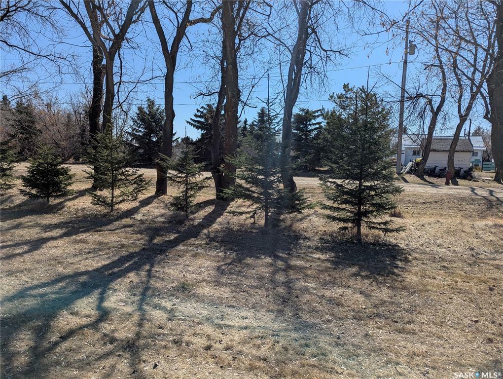 Property Photo: 129 Lemieux Crescent SK S0J 1N0