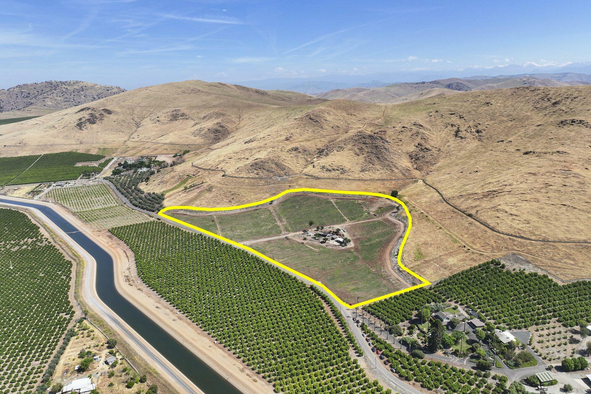 Property Photo: 25328 Burr Drive CA 93247
