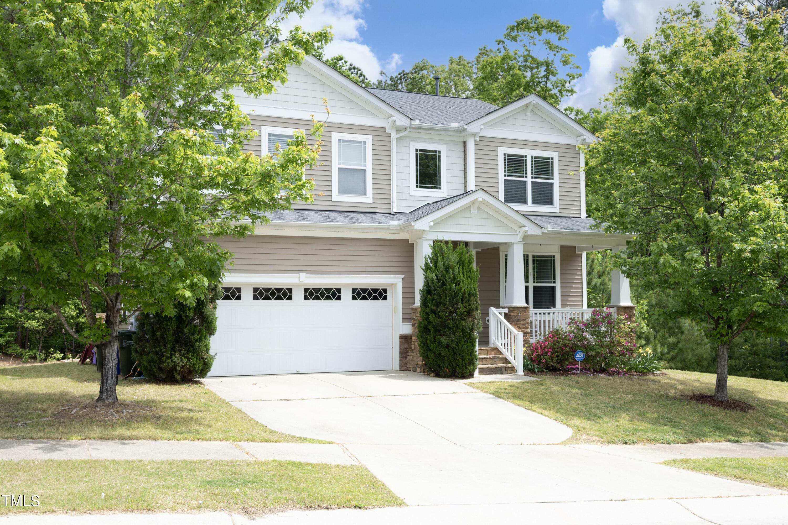 Property Photo: 1106 Red Crest Ln NC 27704