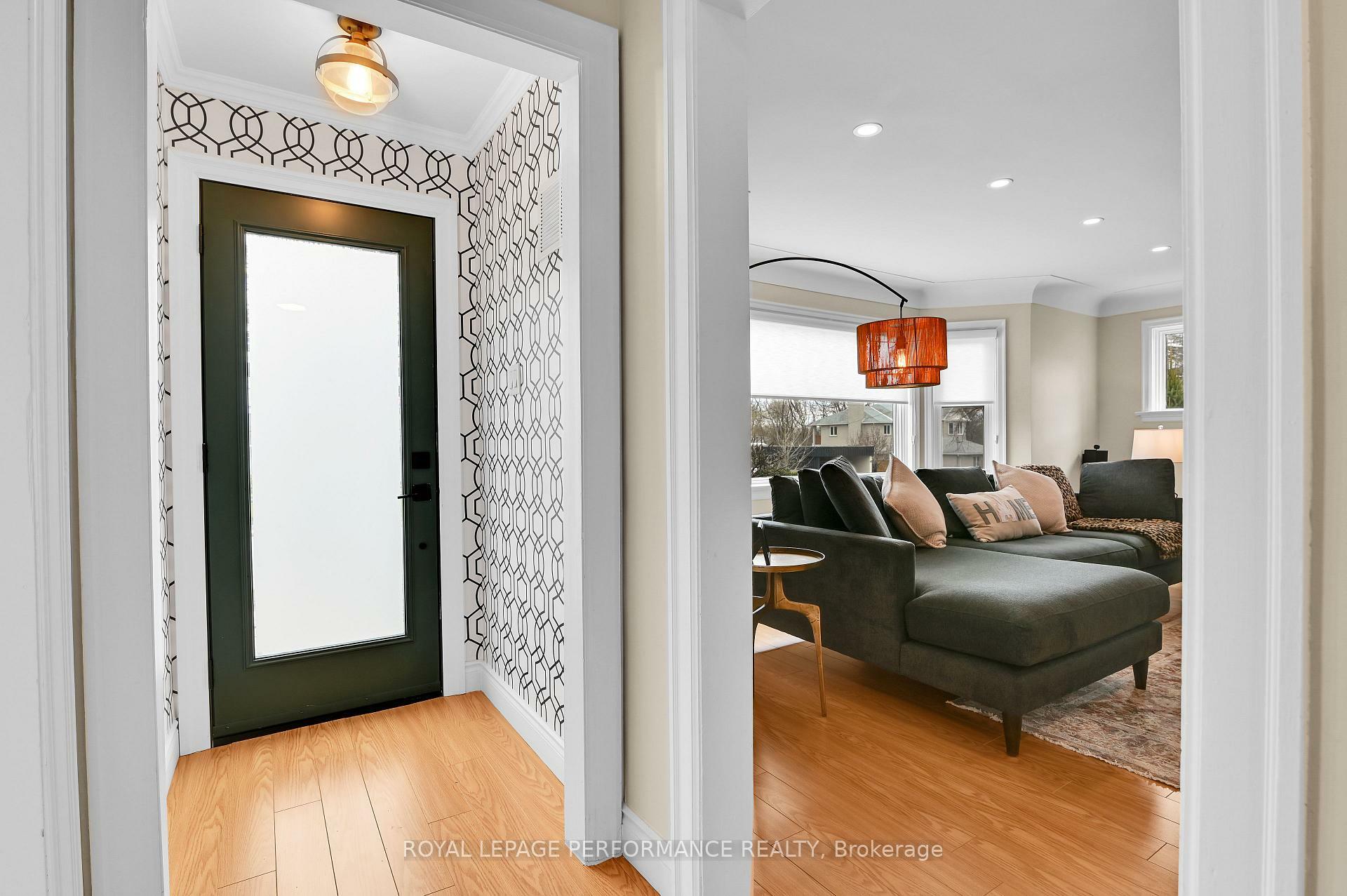 Property Photo: 328 Pleasant Park Road ON K1H 5M8