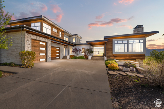 Property Photo: 772 S Summit Creek Dr UT 84653