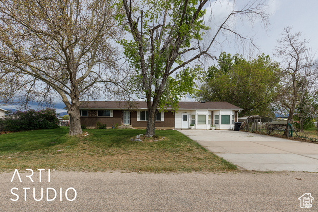 Property Photo: 2732 S 4550 W UT 84401