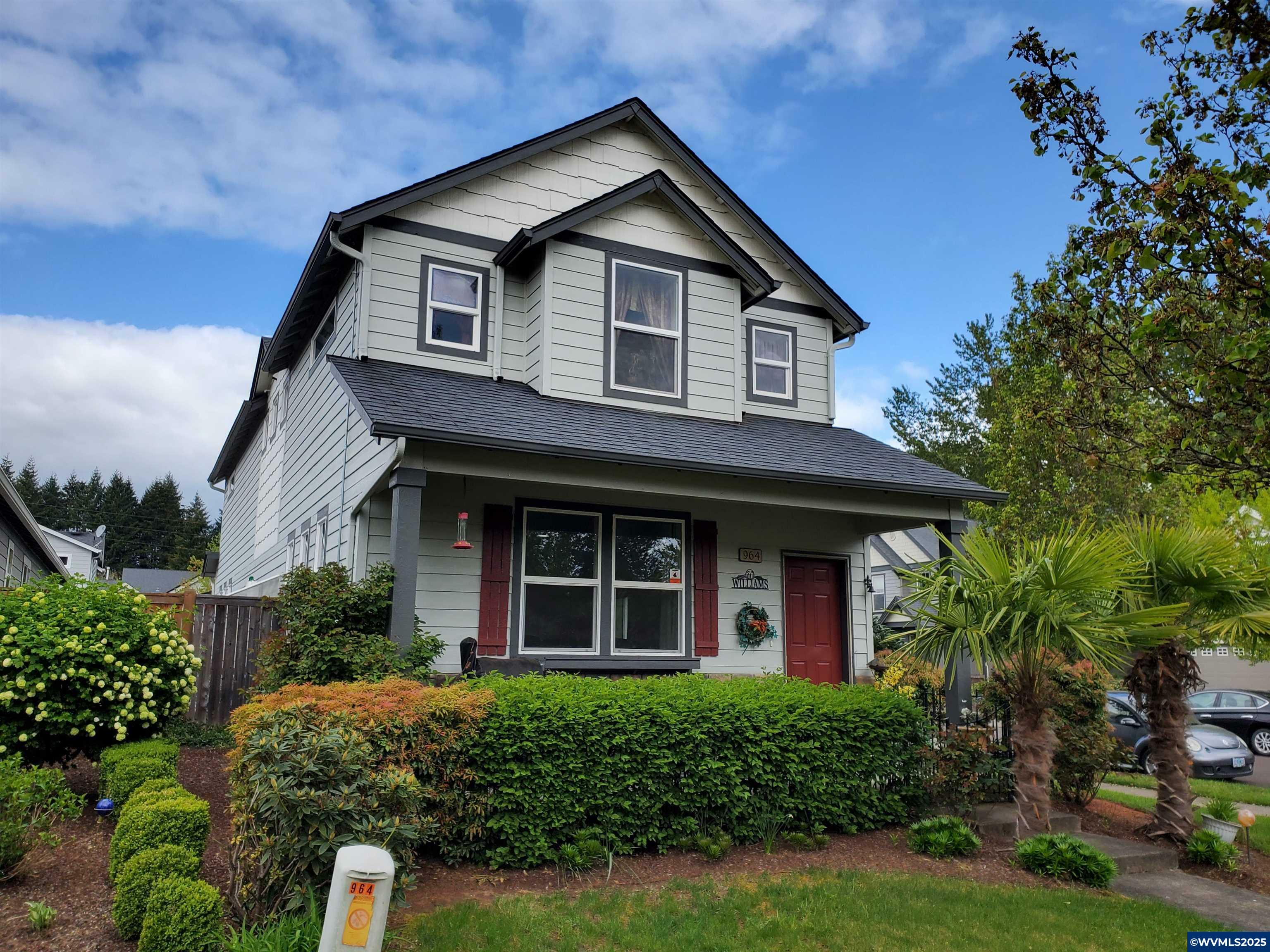 Property Photo: 964 Belden Ln NW OR 97321