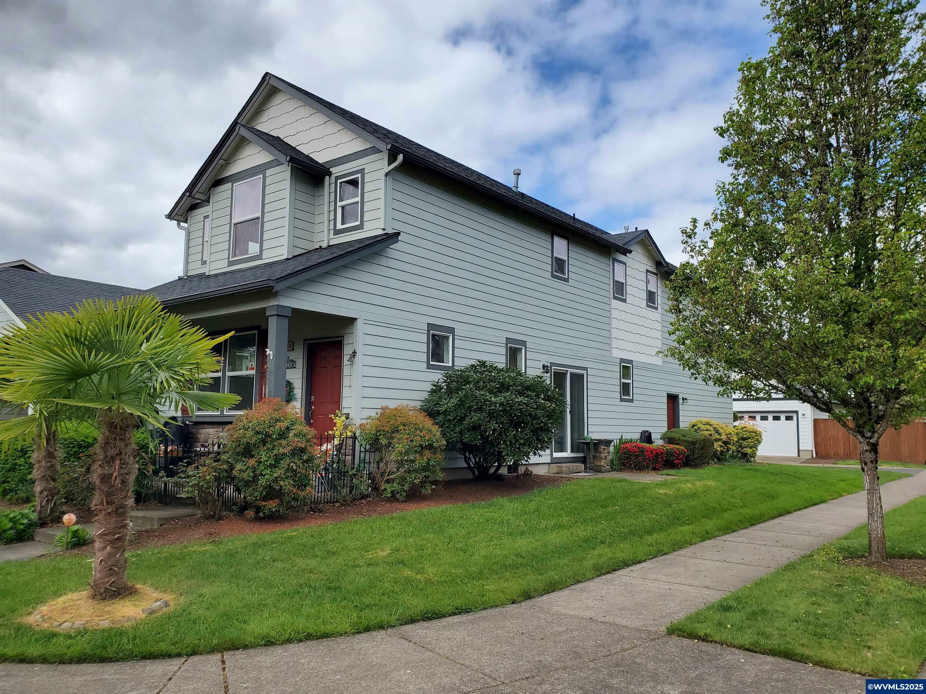 Property Photo:  964 Belden Ln NW  OR 97321 