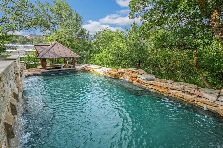 1703 Brookhaven Drive  Austin TX 78704 photo