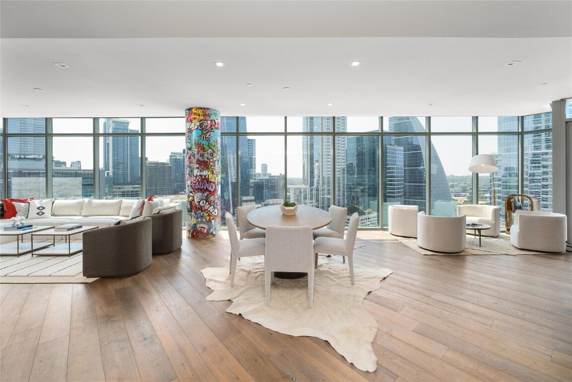 Property Photo: 501 West Avenue 2001 TX 78701