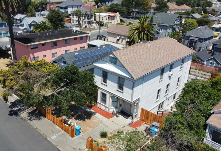 Property Photo: 412 416 Kentucky Street CA 94590
