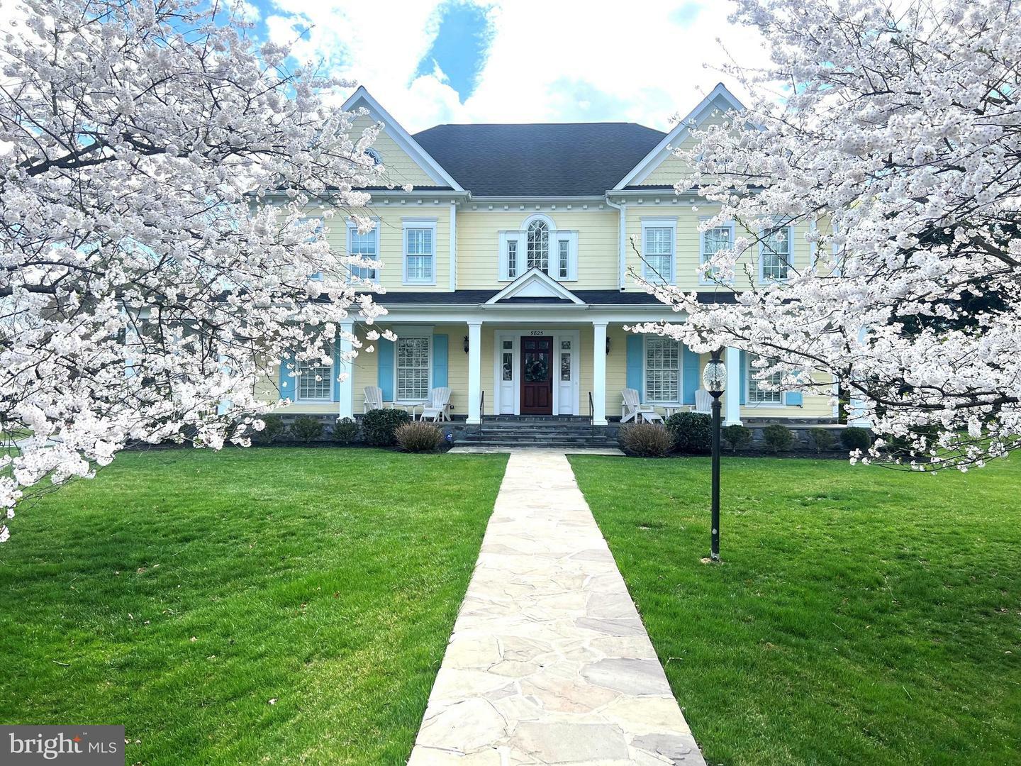 Property Photo: 9825 Carmelita Drive MD 20854