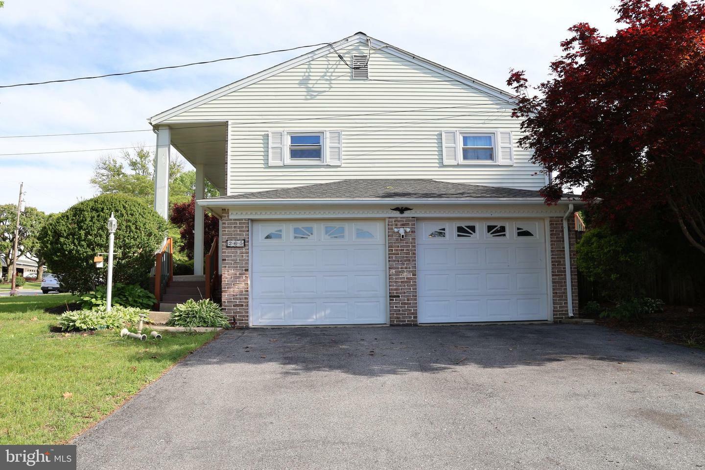 Property Photo: 265 Julia Avenue PA 17579