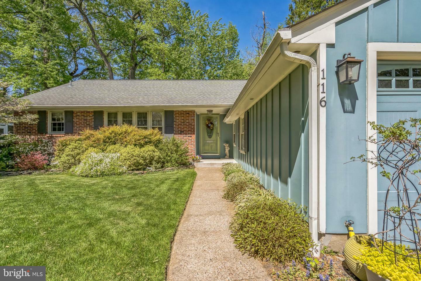 116 Deerfield Drive  Cherry Hill NJ 08034 photo