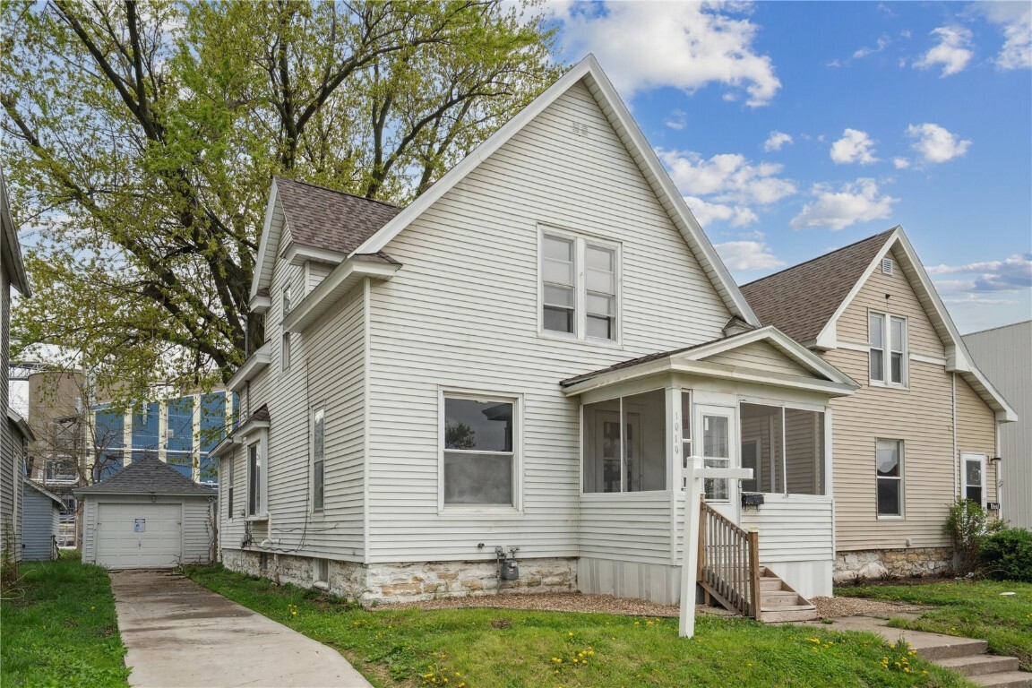 1010 10th St SW  Cedar Rapids IA 52404 photo