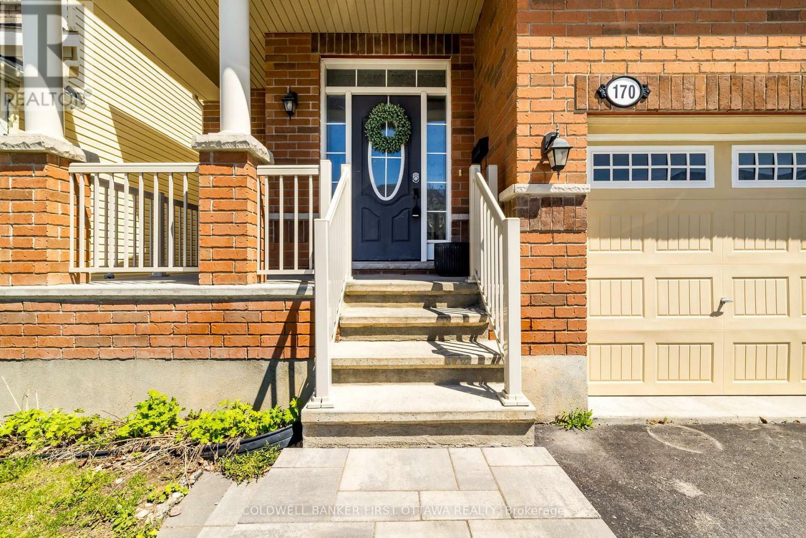 Property Photo: 170 Flowing Creek Circle ON K2M 0K2