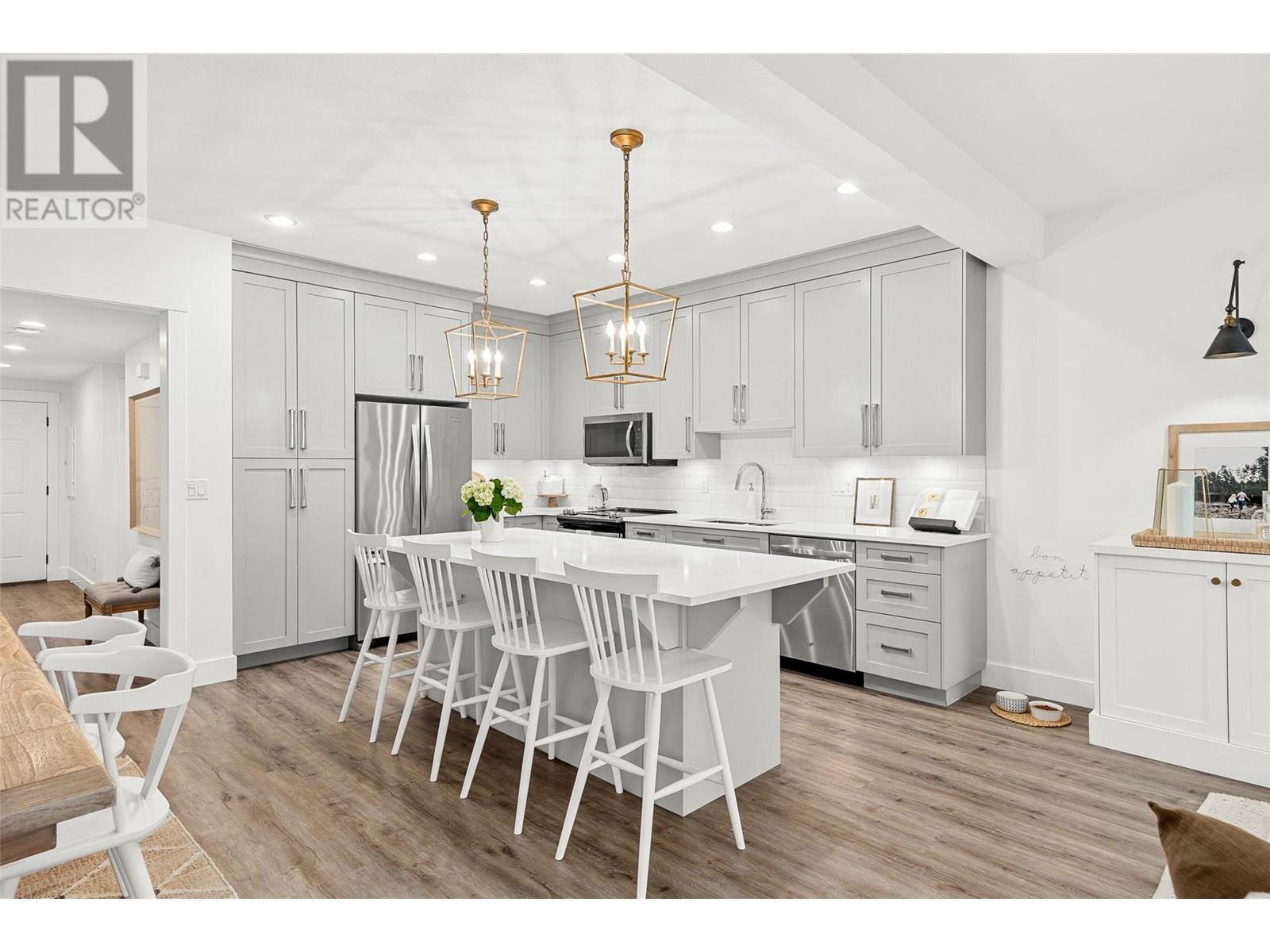 Photo de la propriété: 764 Patterson Avenue BC V1Y 5C8