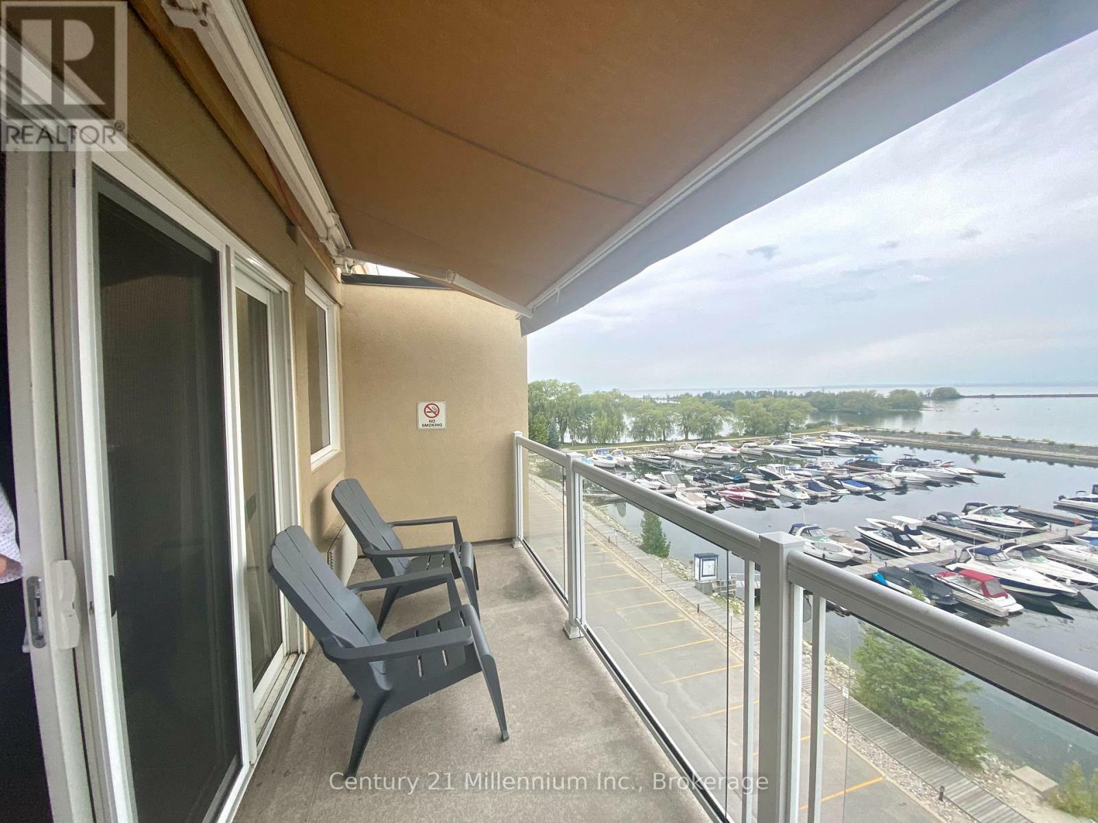 Property Photo: 9 East Harbour Street 6101-03 ON L9Y 5C5
