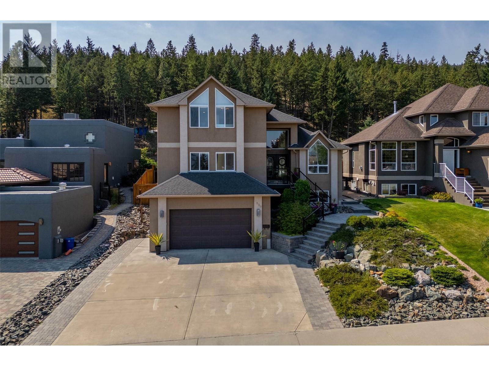 Property Photo: 1559 Westerdale Drive BC V1S 1Y9