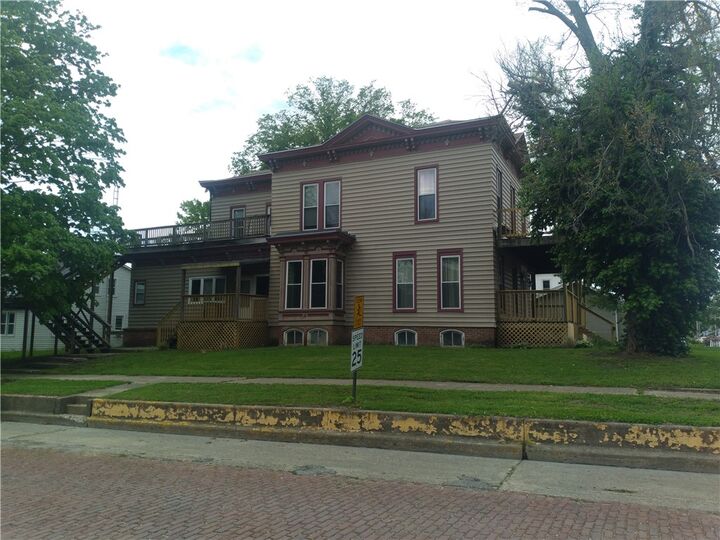 Property Photo:  172 Broadway Street  IL 62565 