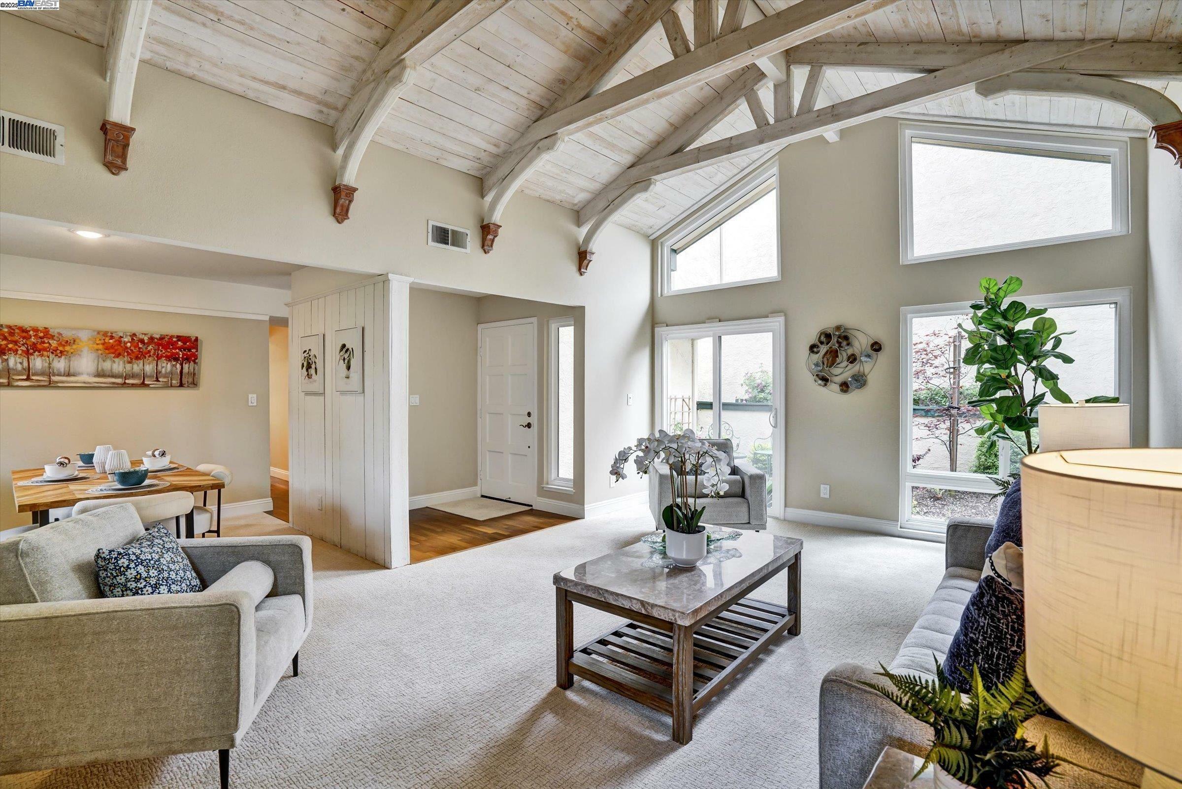 Property Photo: 117 Chinaberry Ln CA 94502