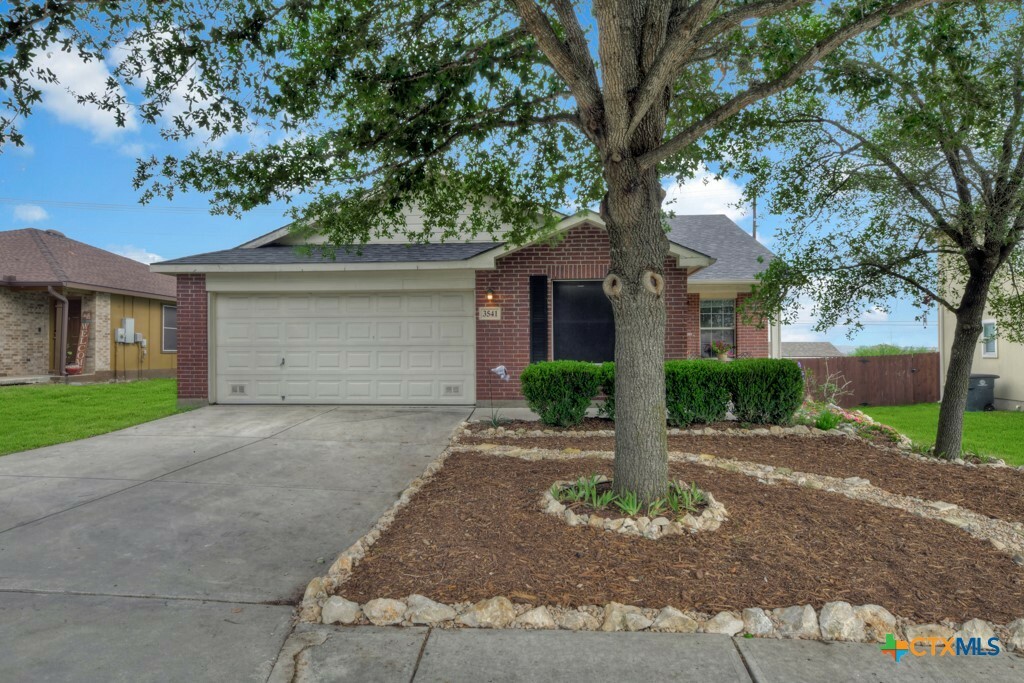 Property Photo: 3541 Tilden Trail TX 78132