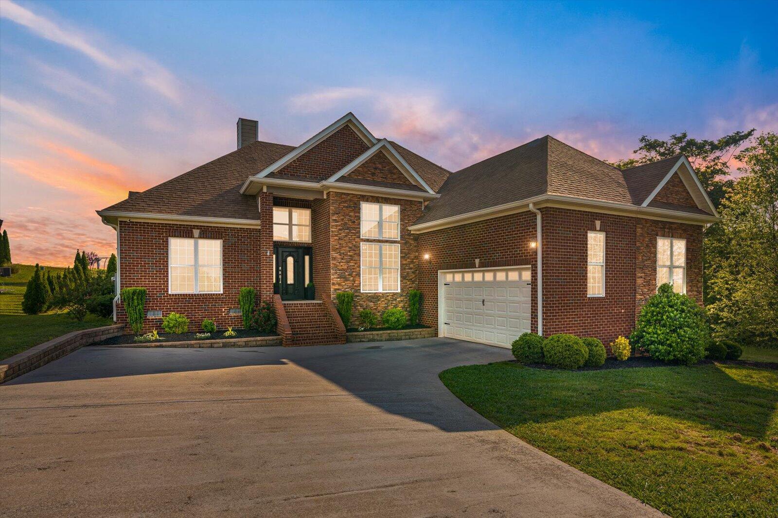 Property Photo:  2074 Volunteer Drive SW  TN 37311 