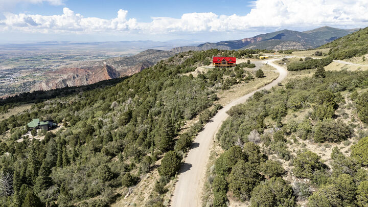 Property Photo: 2008 E High Cedar Highlands Dr UT 84720