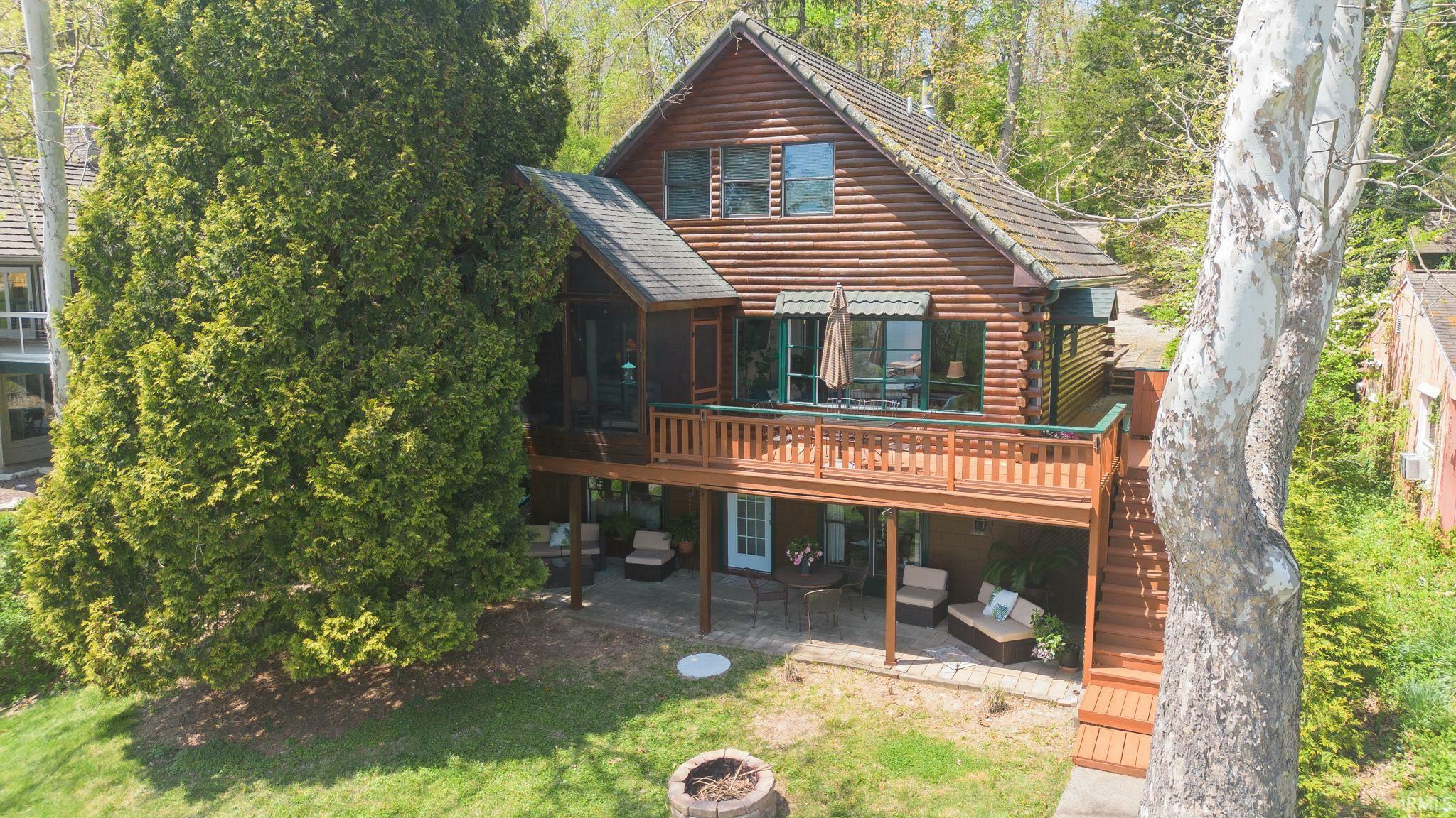 Property Photo: 8015 N Lakeview Drive IN 47468