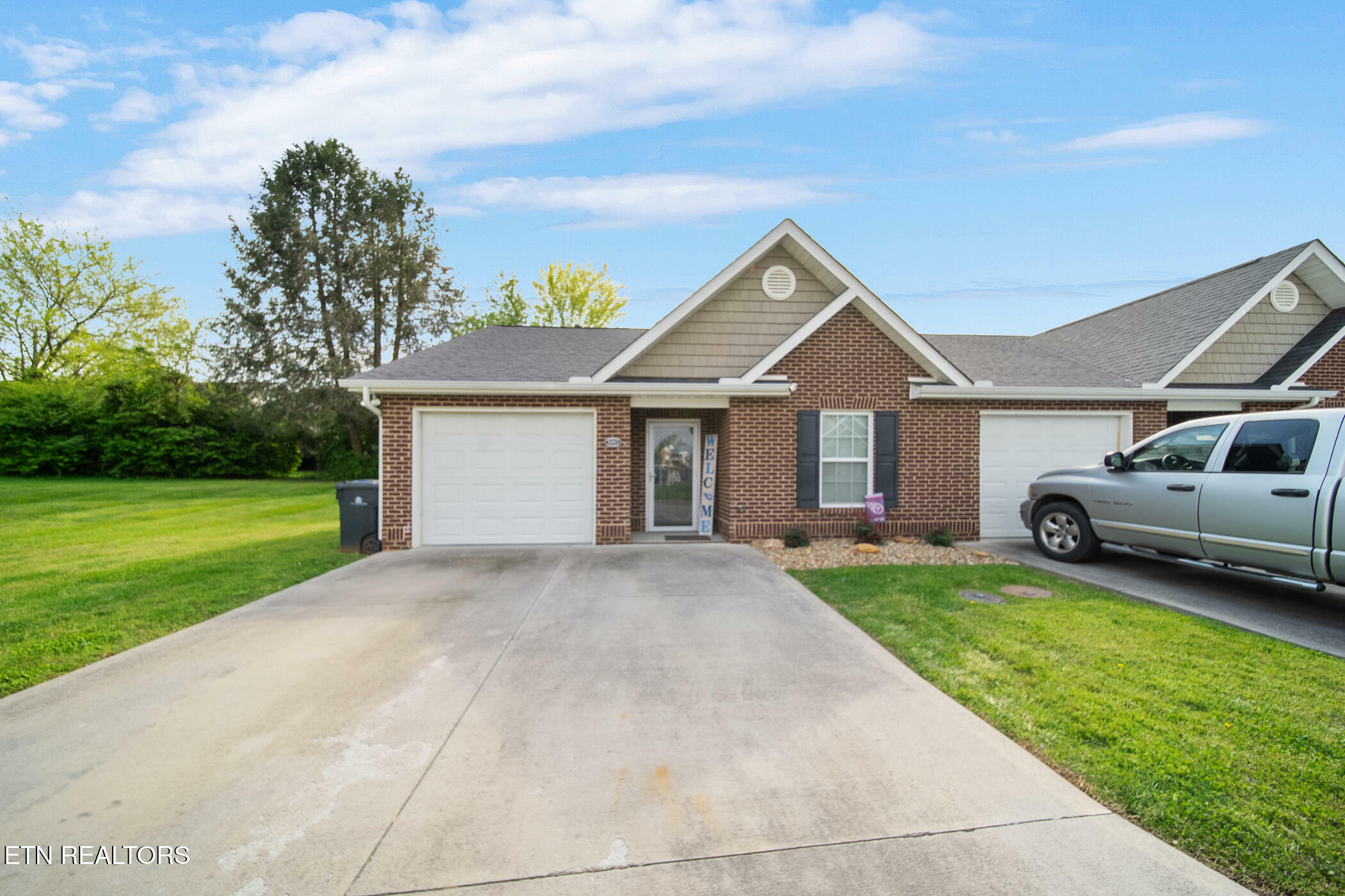 Property Photo: 5003 White Petal Way TN 37912