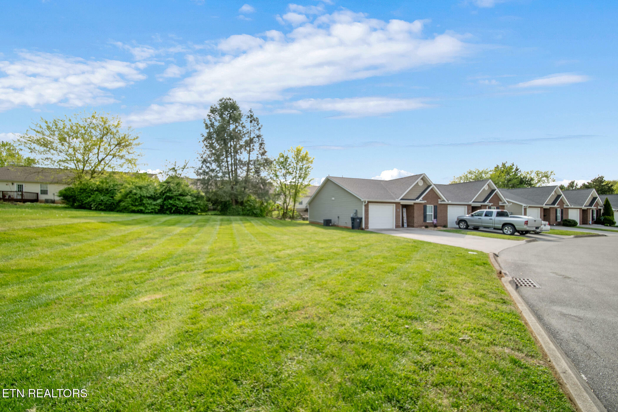 Property Photo: 5003 White Petal Way TN 37912