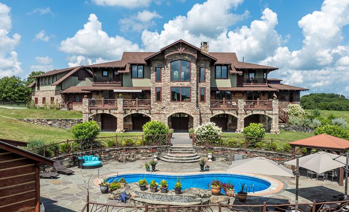 Property Photo: 165 Drake Road NY 12569