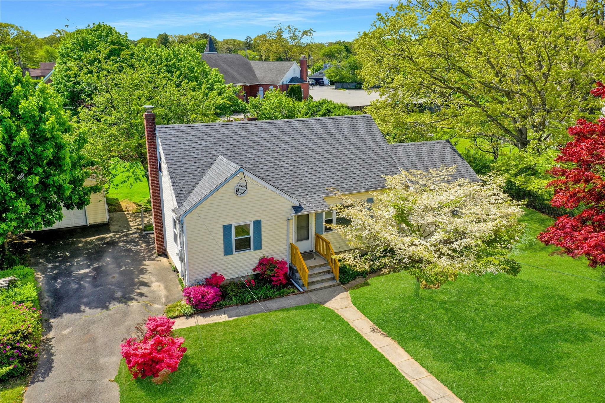 Property Photo: 1358 Manor Lane NY 11706