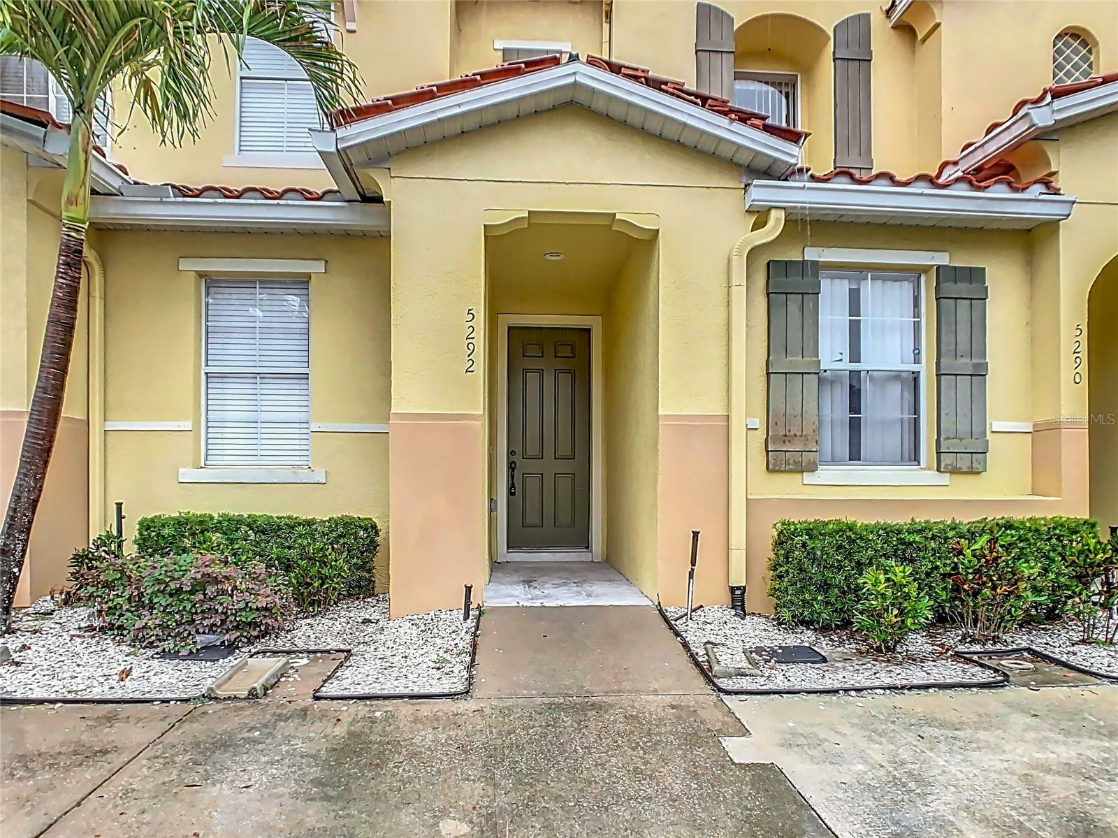 Property Photo: 5292 Paradise Cay Circle FL 34746
