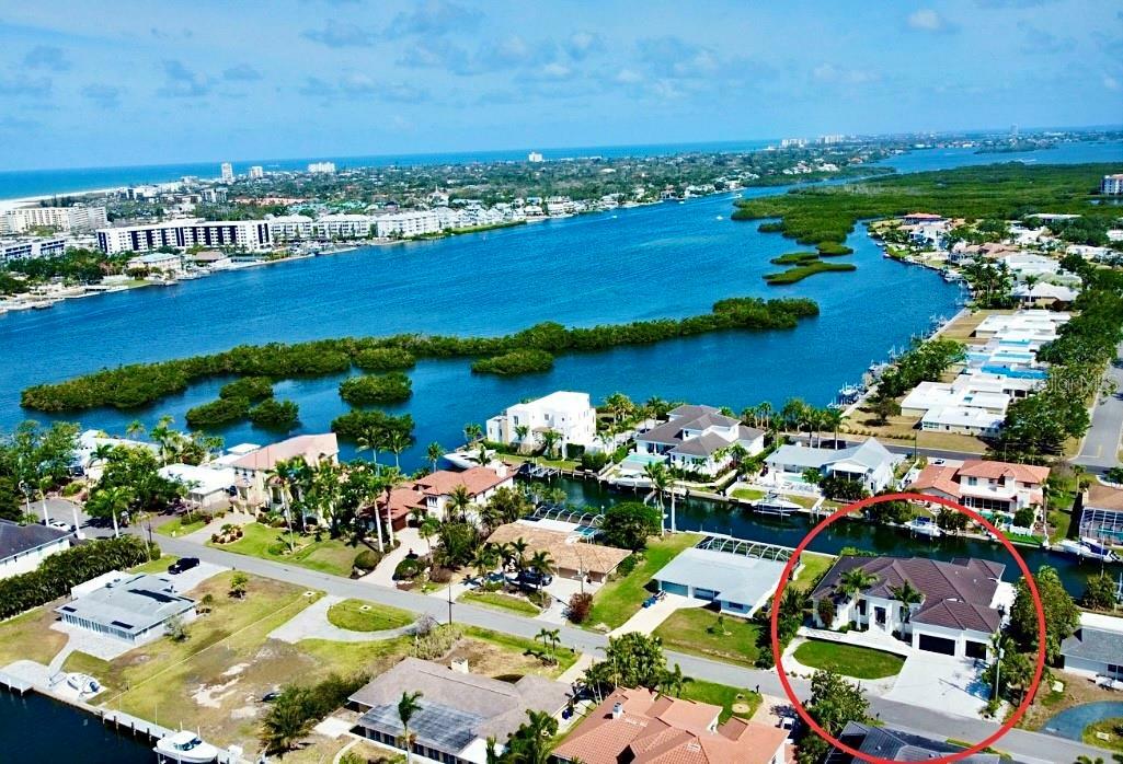 Property Photo: 1643 Stanford Lane FL 34231