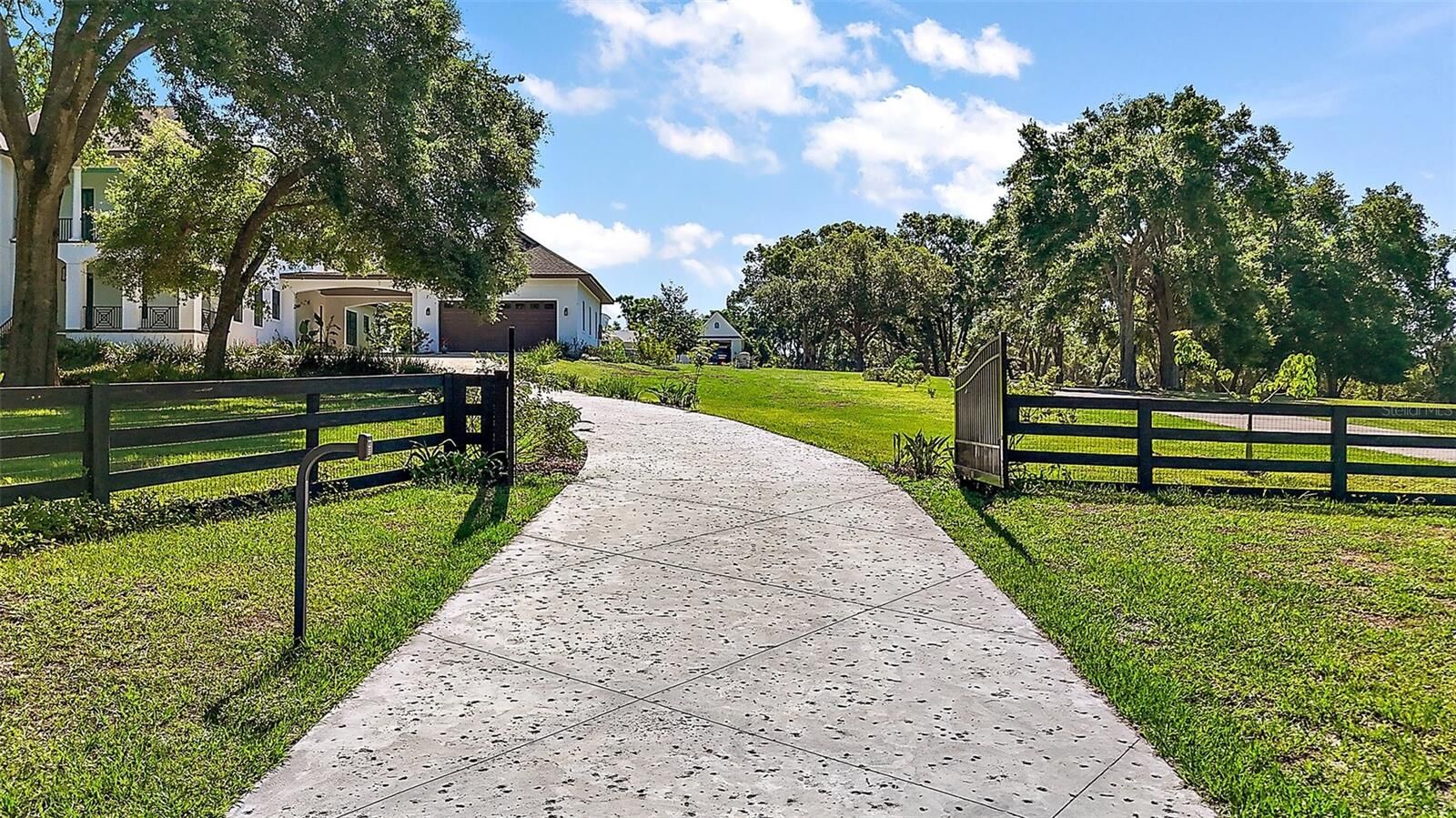 Property Photo: 6905 Clayton Street FL 32757
