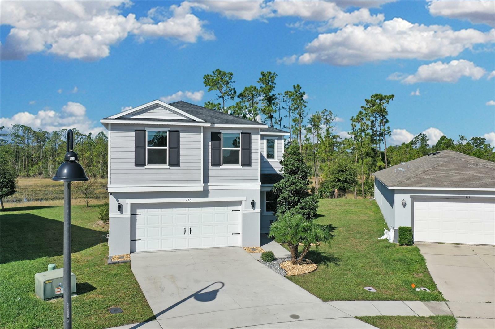 Property Photo: 216 Miles Court FL 33837