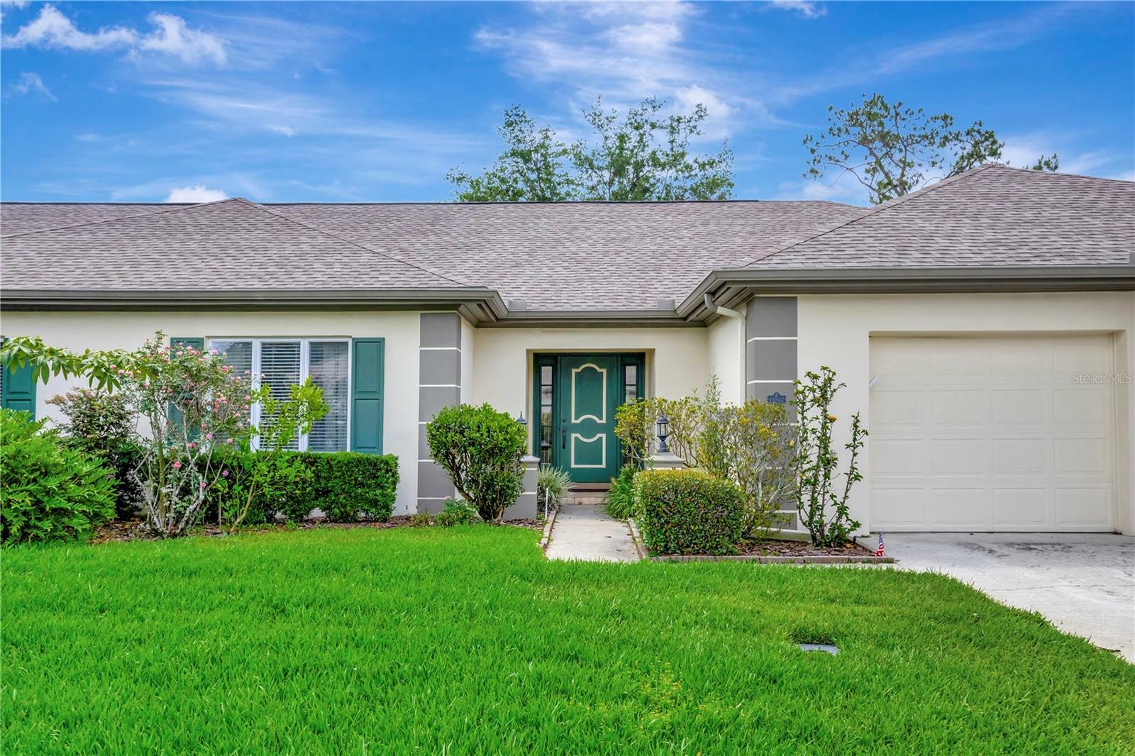 Property Photo: 18807 Tournament Trail FL 33647
