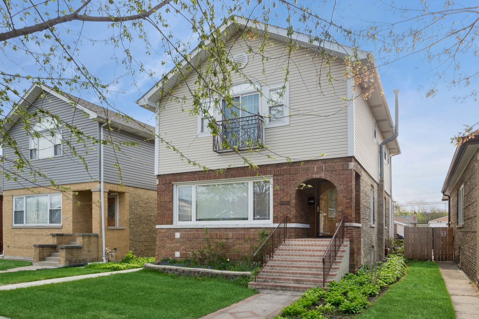 Property Photo: 5138 N Kolmar Avenue IL 60630