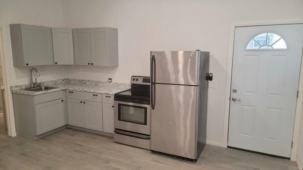 Property Photo: 350 W Washington Avenue CA 92020