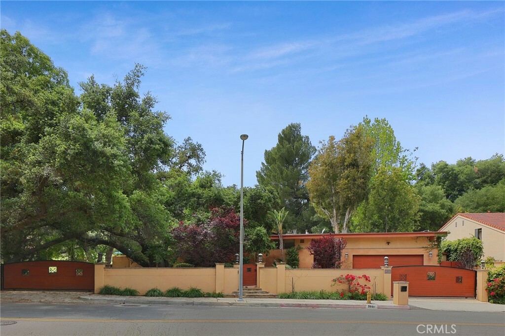 Property Photo: 3951 Vanalden Avenue CA 91356