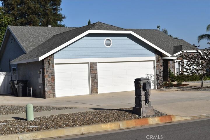 Property Photo: 102 Klamath Street CA 92374