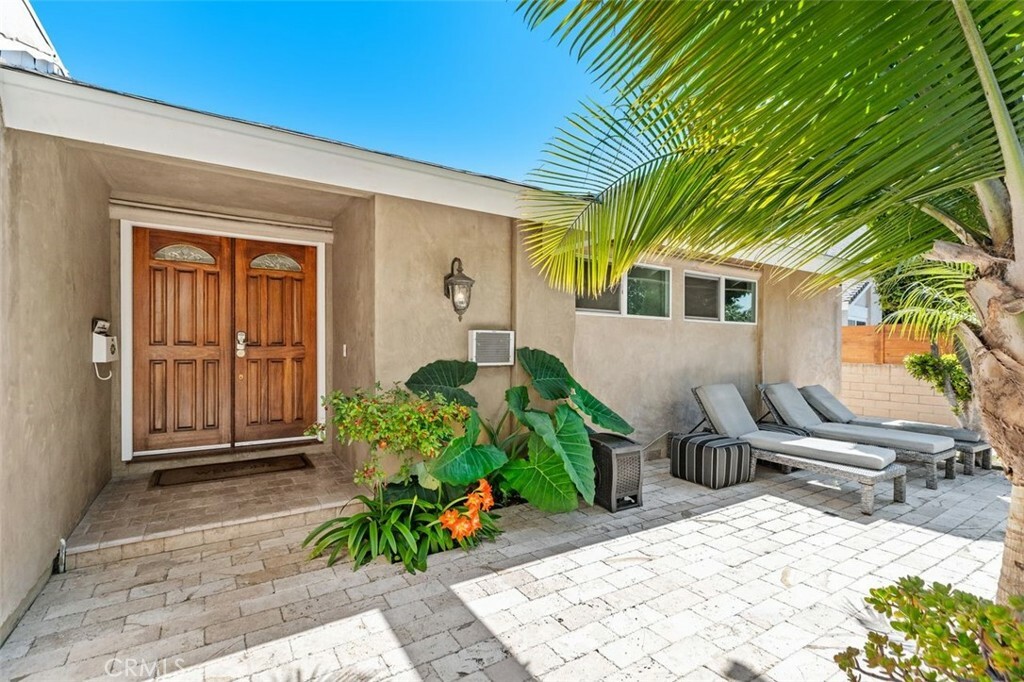 Property Photo: 206 W Sierra Drive CA 92707