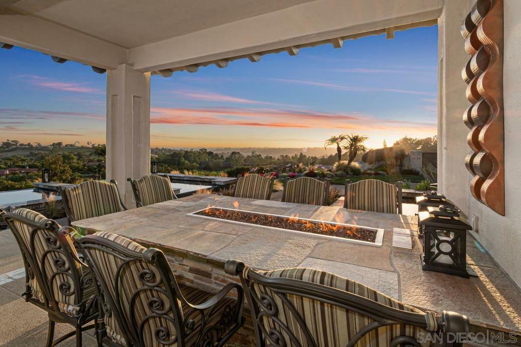 Property Photo: 18383 Colina Fuerte CA 92067