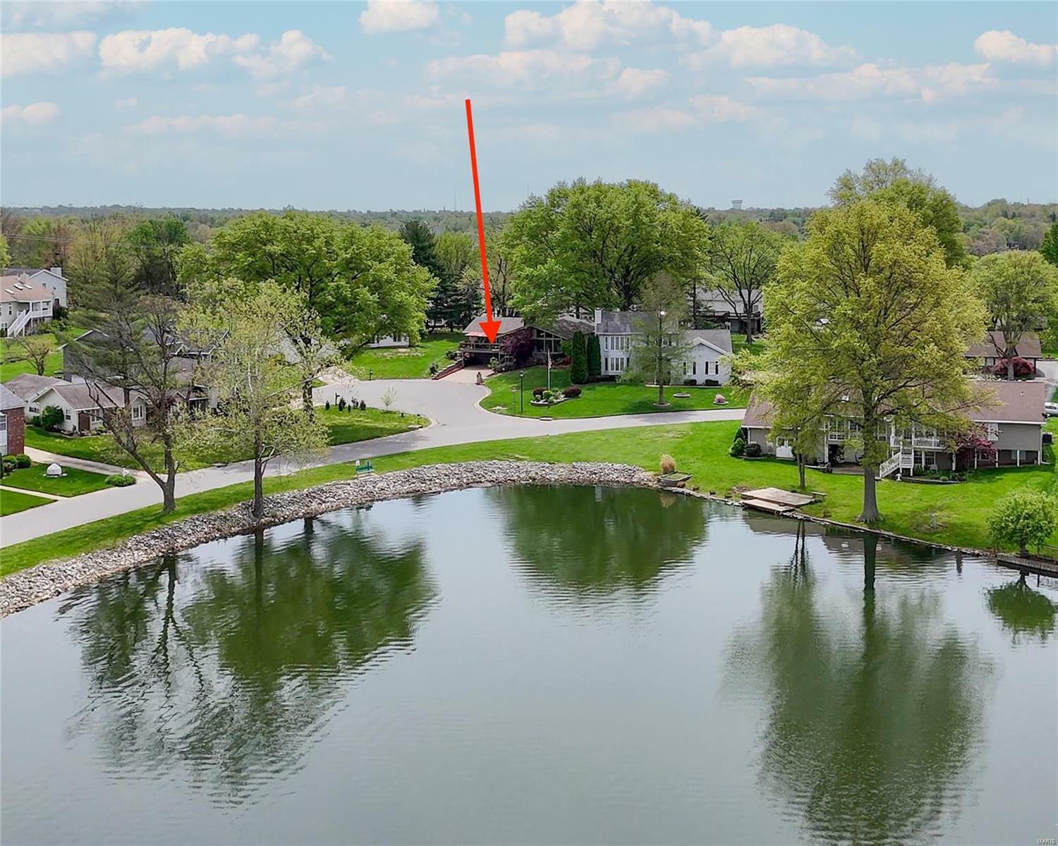 Property Photo: 18 Dinan Court MO 63367