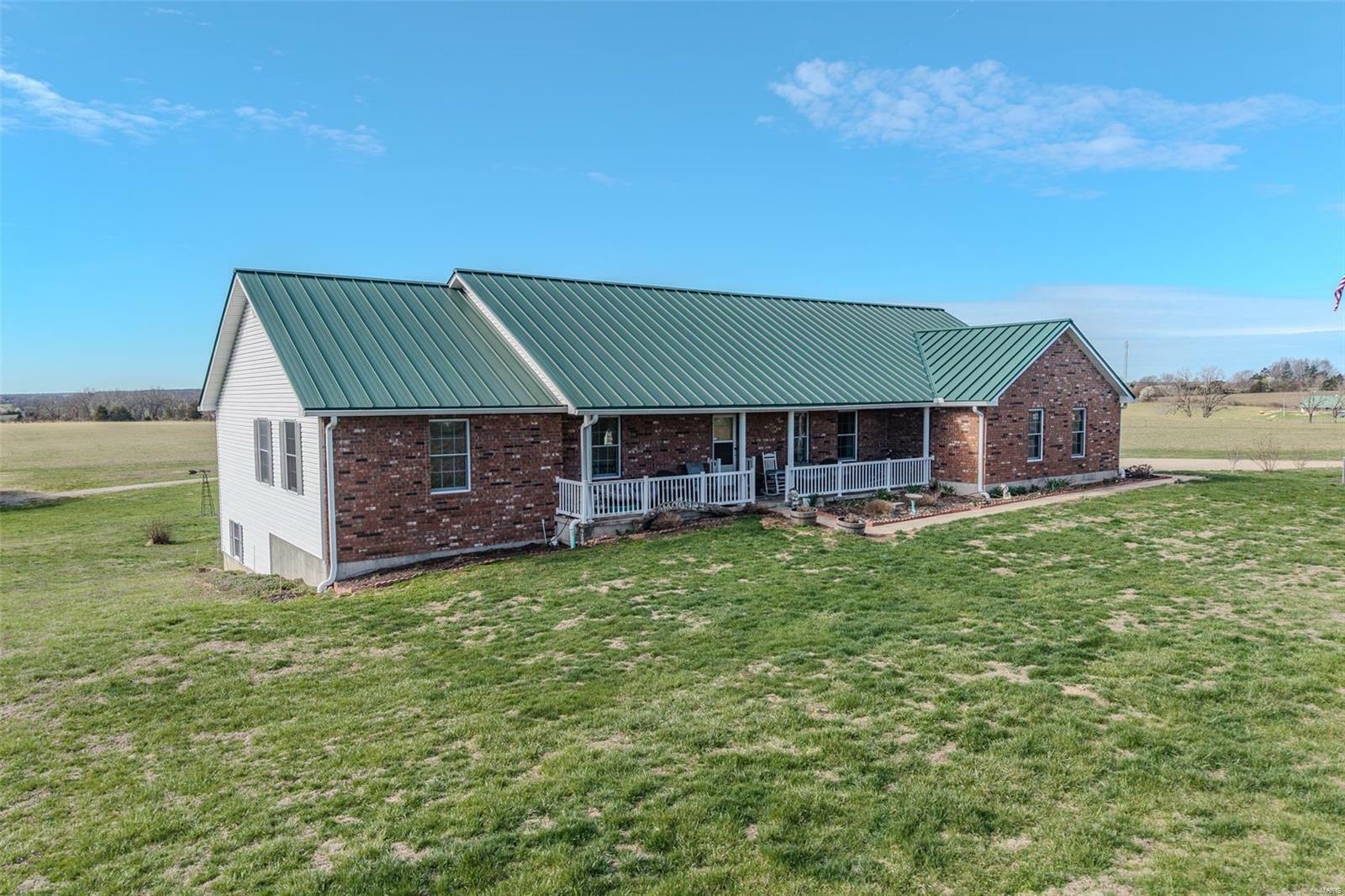Property Photo: 23598 Falcon Road MO 65536