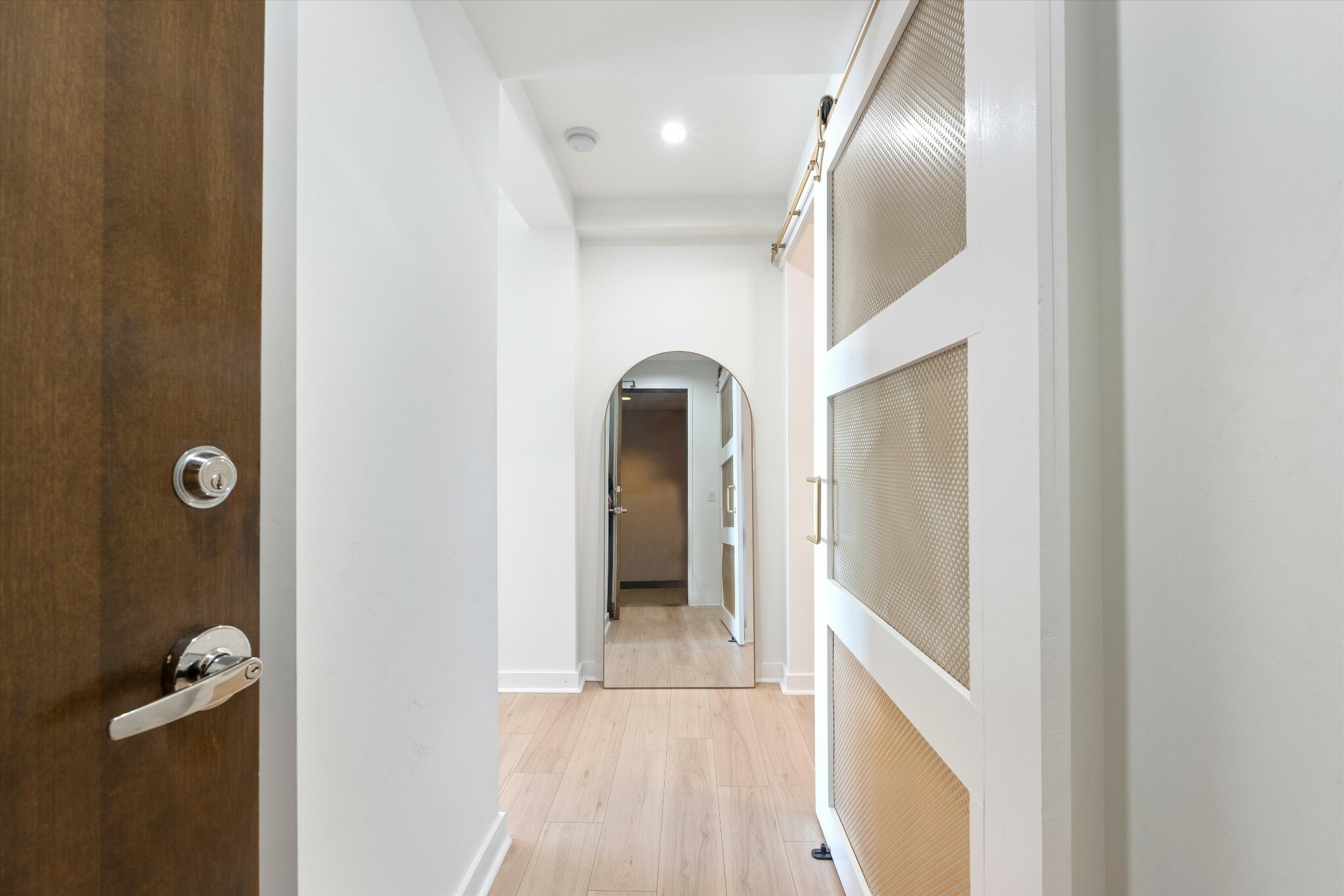 Property Photo: 1510 Demonbreun St 807 TN 37203