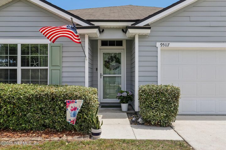 Property Photo: 95117 Timberlake Drive FL 32034